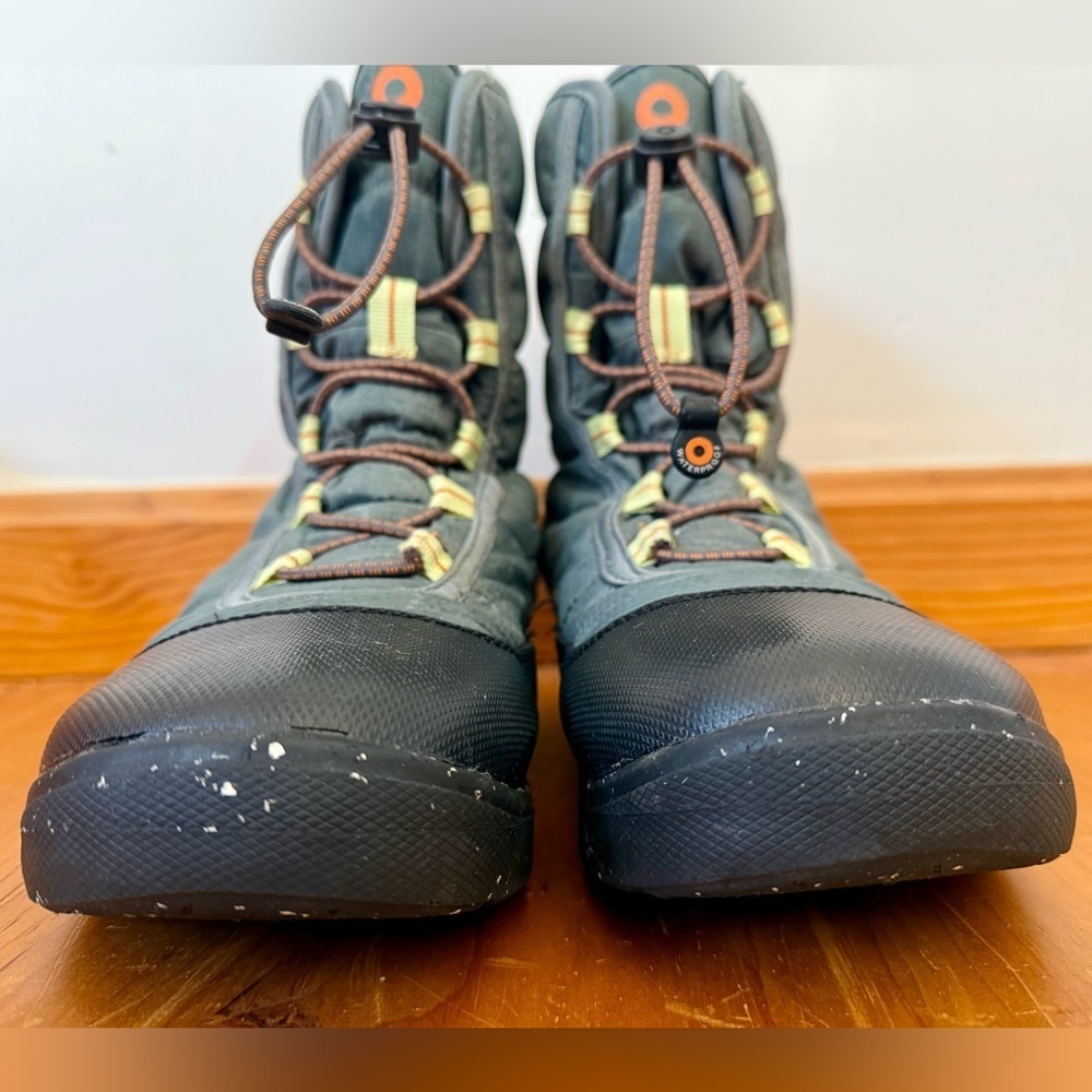 Bogs Kid's Skyline Snowcata Winter Boots | Size 6 - Picture 4 of 10